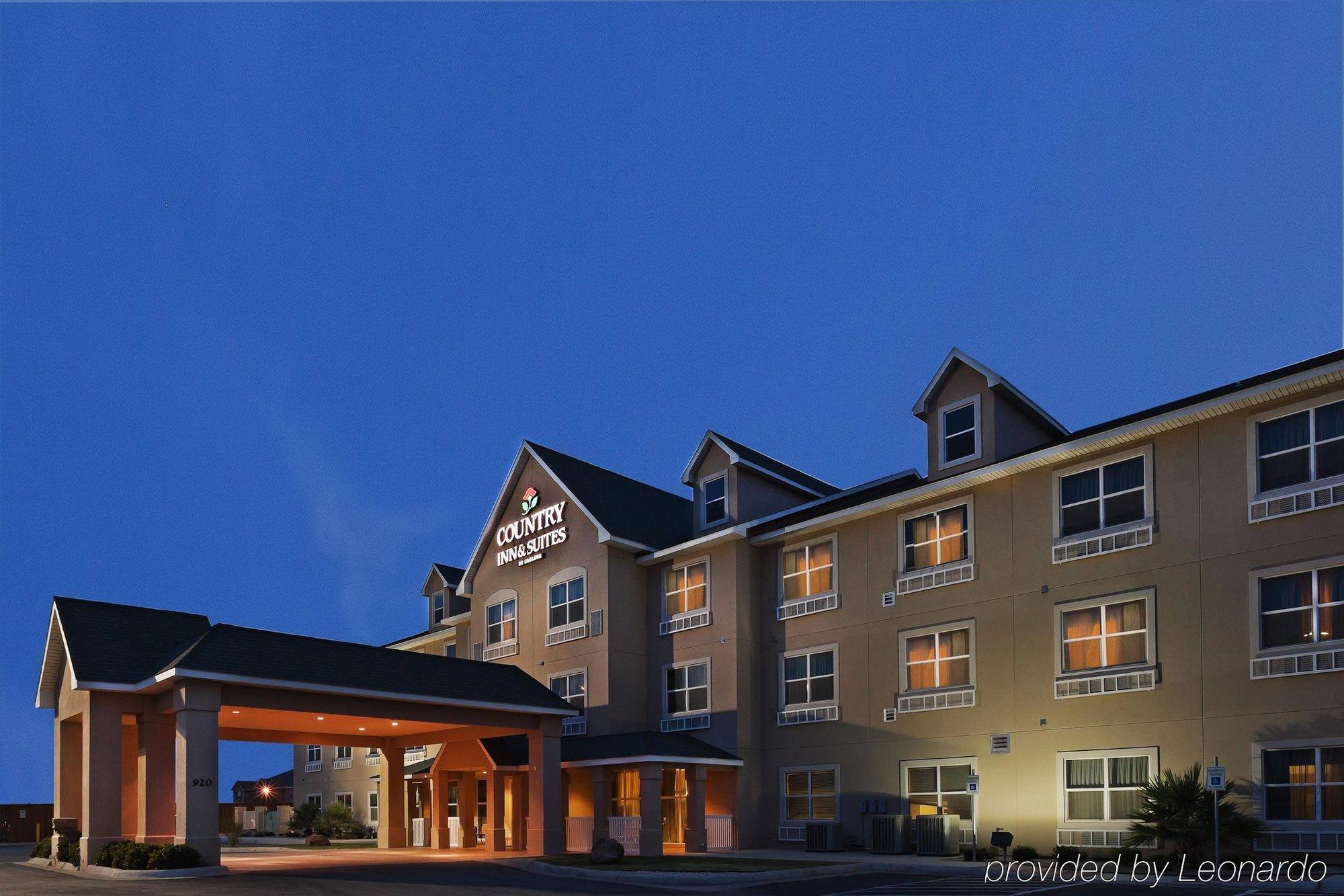 Red Roof Inn & Suites Midland Exterior foto